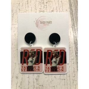 Taylor Swift Red Singer Songwriter Earrings NEW